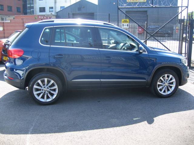 2012 Volkswagen Tiguan 2.0 TDi BlueMotion Tech SE 5dr Manual