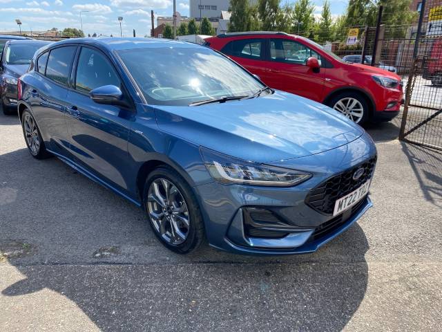Ford Focus FOCUS ST-LINE 1.0L EcoBoost Petrol Manual Hatchback Petrol Blue