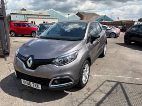 RENAULT CAPTUR 2016 (66) at Car World Hull Hull