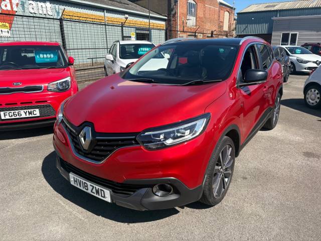Renault Kadjar 1.2 TCE Signature Nav 5dr Petrol Manual Hatchback Petrol Red