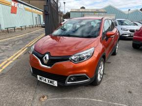 RENAULT CAPTUR at Car World Hull Hull
